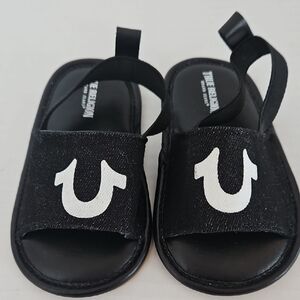 True Religion Baby Black Demin Slip-On Sandals Sz 4